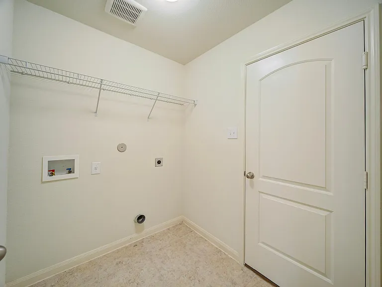 4517 Shy Creek Ln — Photo 27