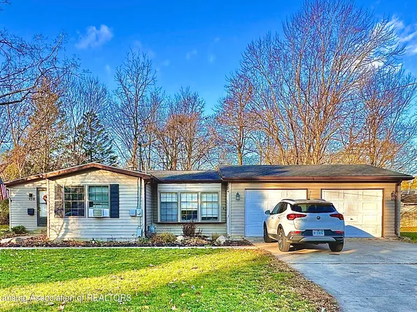 938 Division St, Owosso, MI 48867