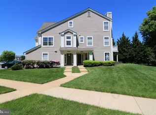 19967 Dunstable Cir #261, Germantown, MD 20876