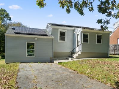 114 Bloomingdale Road, Waterford, CT, 06385