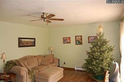 2nd image of 206 Eastwood Dr