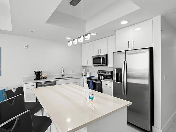 4th image of 11500 GULF BOULEVARD #202