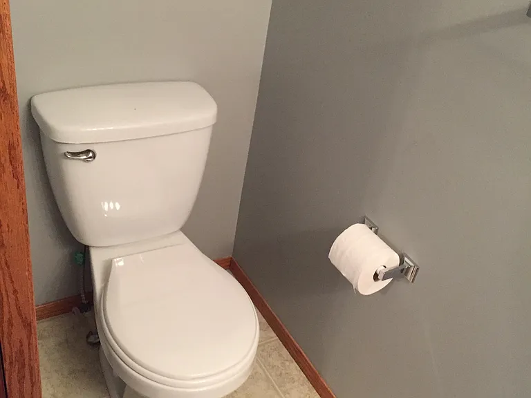 233 Kendrew Dr — Photo 8