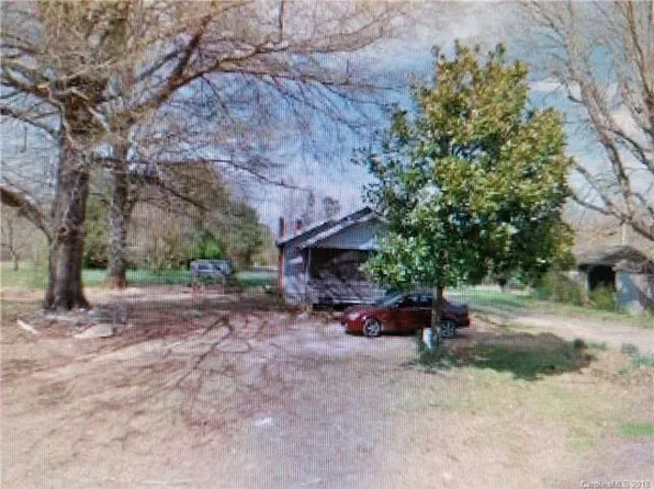 145 McKinnon Rd, Mount Gilead, NC 27306