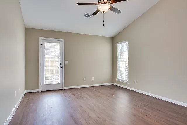 138 Brow Tine Ct — Photo 11
