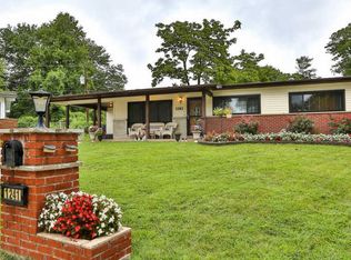 1241 Coronation Dr, Saint Louis, MO