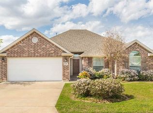6240 Marble Falls Dr, Lumberton, TX 77657
