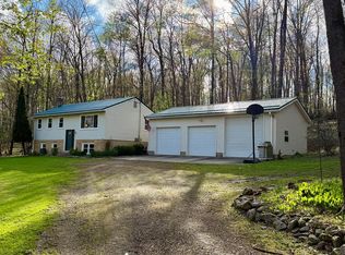 204 Smith Rd, Franklin, PA 16323