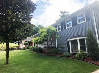 702 Davidson St NW, Elkader, IA 52043