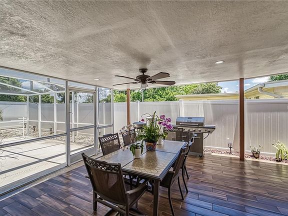 5th image of 6809 W Paris St