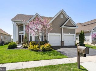 6 Moonlight Dr, Barnegat, NJ 08005