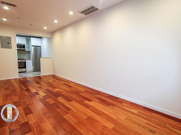 4th image of 472 Marcus Garvey Blvd #3BB