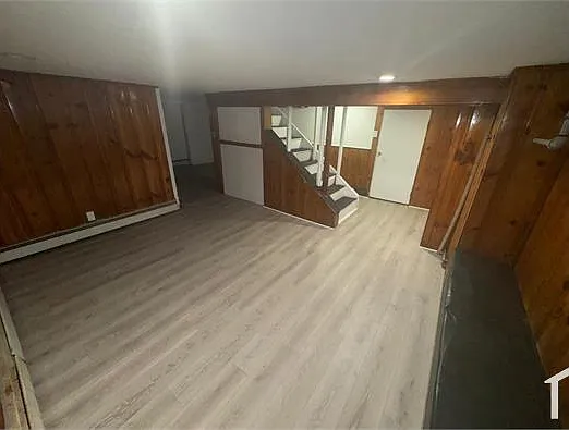 1286 Oakwood Ave — Photo 6