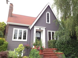 7539 19th Ave NE, Seattle, WA 98115