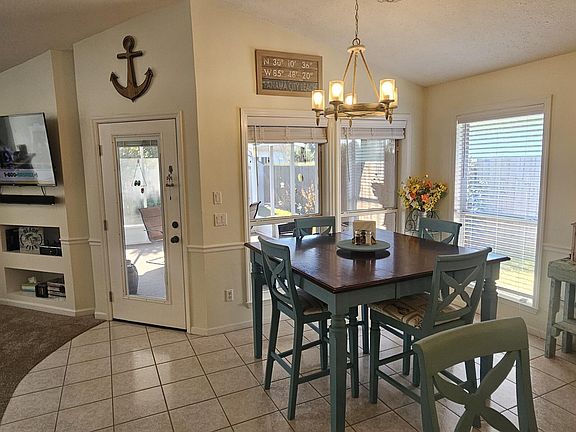 5th image of 314 Summerwood Dr