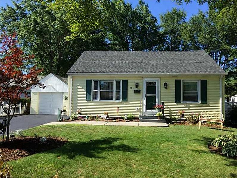 184 Chapmans Ave, Warwick, RI 02886 Zillow