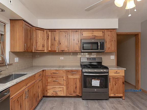 4th image of 6408 W Raven St #G06c