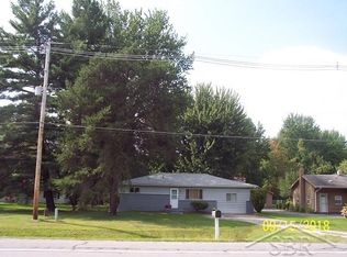 3520 S Graham Rd, Saginaw, MI 48609