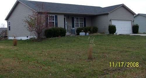 1st image of 114 Longwood Blvd
