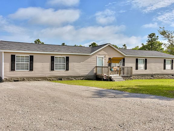 3rd image of 190 Holly Meadows Dr