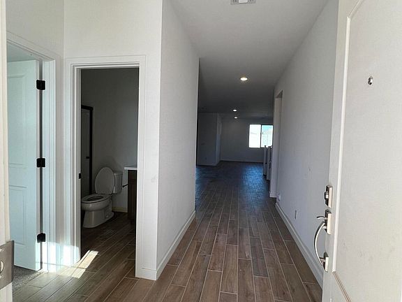 2nd image of 17498 W LUPINE Avenue