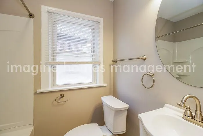 3704 Brotherton Rd — Photo 11