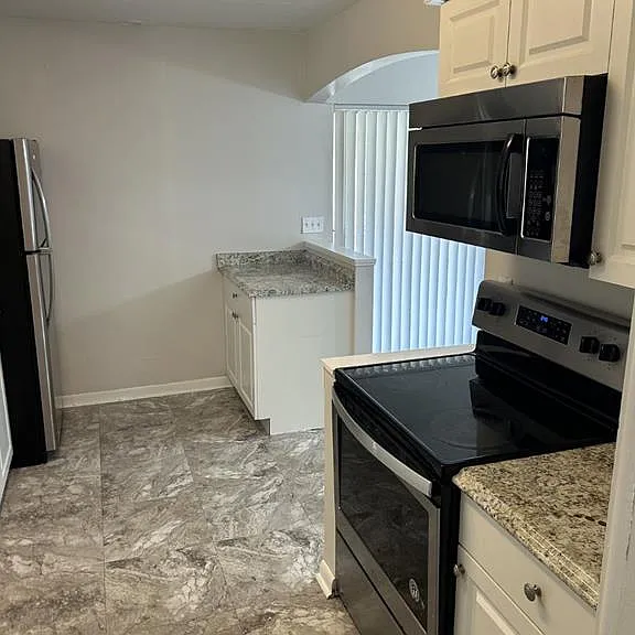 1241 Pilgrim Rd — Photo 8