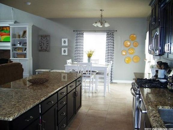 5th image of 4394 S Wynridge Ln