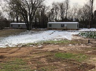 4727 Middle Rd, Winchester, VA 22602