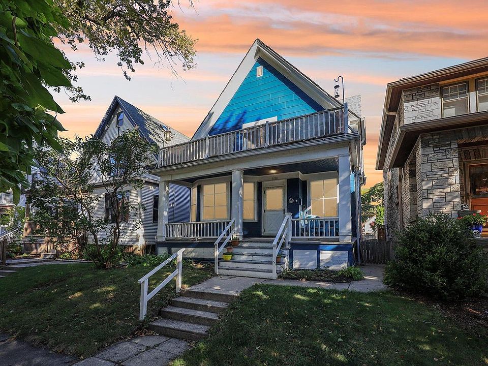 1st image of 3050 North Newhall STREET #3050A