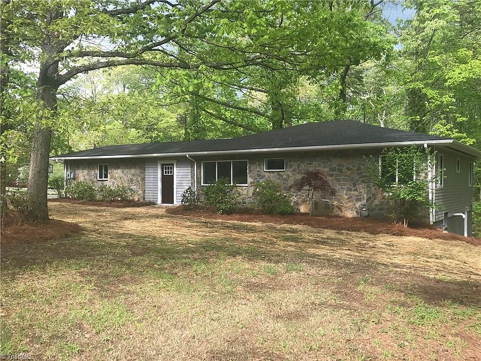 1st image of 502 Dogwood Cir