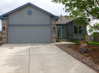 2645 Roxanne Ct, Colorado Springs, CO 80922