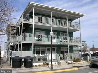 105 17th St #3A, Ocean City, MD 21842