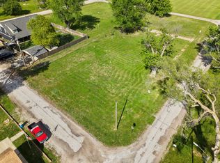 901 Mills Ave, Pacific Junction, IA 51561