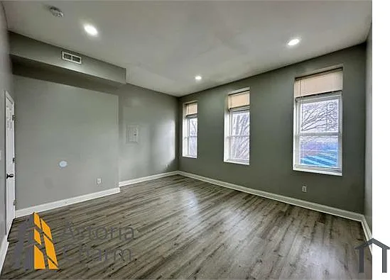 1918 N Charles St #2 — Photo 11