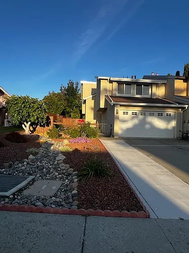 37840 Essanay Pl Photo 1