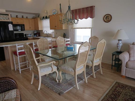 4th image of 114 70th St #West