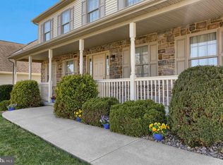 2413 Lobach Dr, Mechanicsburg, PA 17055