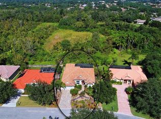 5716 Eastwind Dr, Sarasota, FL 34233