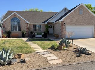 2139 S Kennedy Pl, Saint George, UT 84790