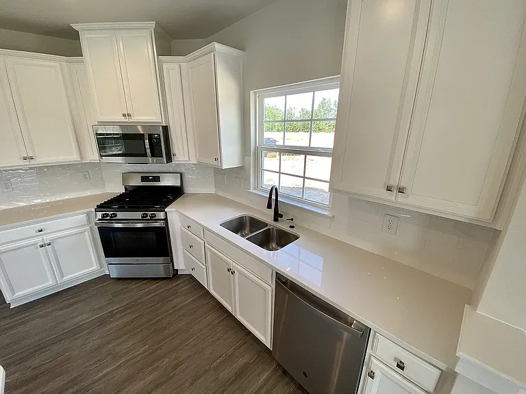 4701 Manor Crossing Pl — Photo 6