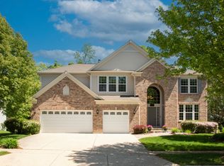 5 Acadia Ct, Streamwood, IL 60107