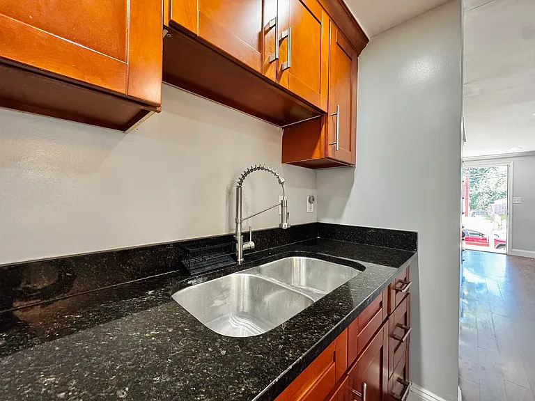 7617 Allendale Dr — Photo 26