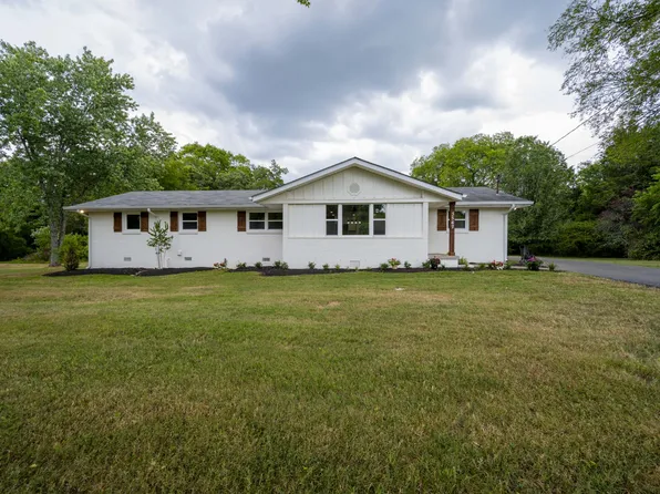 3567 Cedar St, Murfreesboro, TN 37127