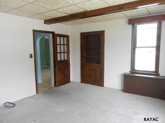 5th image of 627 North St