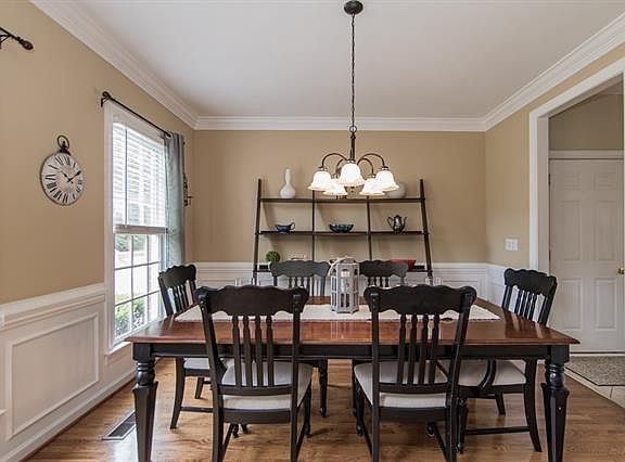 5th image of 12432 Oakbriar Ln