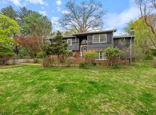 58 Clover Pl, Franklin Park, NJ 08823