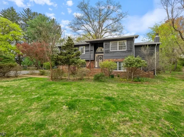 58 Clover Place, Franklin Twp., NJ 08823