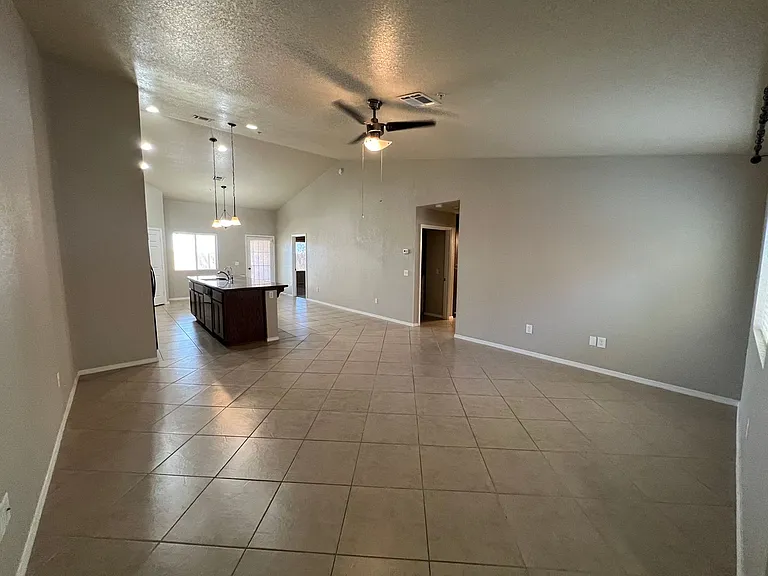 3174 S Robert Way — Photo 3