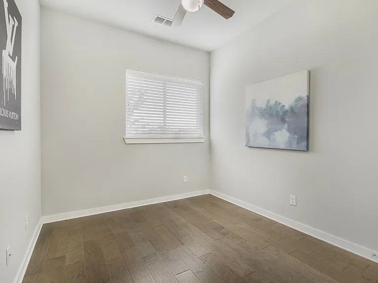 5871 Rivendell Dr — Photo 7